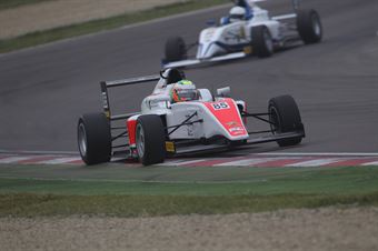 Sennan Fielding (Euronova Racing by Fortec Italia Motorsport, Tatuus F.4 T014 Abarth #85), ITALIAN F.4 CHAMPIONSHIP
