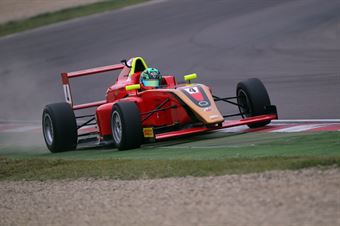 Leonardo Pulcini ( DAV Racing,Tatuus F.4 T014 Abarth #4), ITALIAN F.4 CHAMPIONSHIP