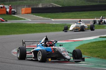Ischer Ethan, Tatuus F.4 T421 Jenzer Motorsport #27, ITALIAN F.4 CHAMPIONSHIP