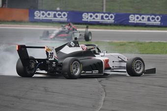 Qi Rui Liu, Tatuus F.4 T421 AKM Motorsport #39   Free practice , ITALIAN F.4 CHAMPIONSHIP